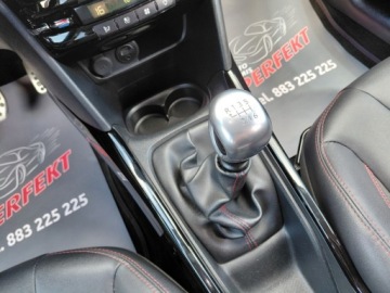 Peugeot 2008 I SUV Facelifting 1.6 BlueHDi 120KM 2018 Peugeot 2008 GT-Line Navi Klimatronik Sensor Elektryka PDC Alu 1.6 Diesel, zdjęcie 19