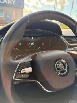 Skoda Superb III Kombi Facelifting 2.0 TDI SCR 200KM 2023 Skoda Superb Style 2.0 TDI 200 KM DSG Matrix LED ACC Kamera Hak VAT, zdjęcie 2