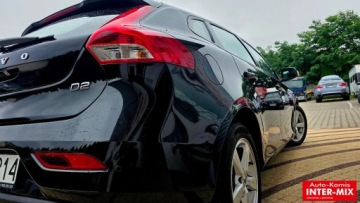 Volvo V40 II Hatchback Facelifting 2.0 D2 120KM 2017 Volvo V40 2,0 diesel 2.0 Diesel 120KM, zdjęcie 15