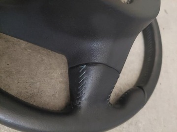 LEON III 12- VOLANT KŮŽE PĚKNÝ 5F0419091L