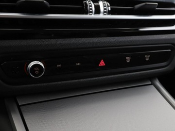 BMW Seria 3 G20-G21 Touring Facelifting 2.0 318d 150KM 2023 BMW 318 FV23% automat virtual cocpit full LED navi, zdjęcie 28