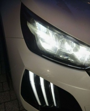 Peugeot 2008 II 2023 Peugeot 2008 Peugeot 2008 1.3 Benzyna 130KM, zdjęcie 6