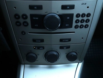 Opel Astra H Hatchback 5d 1.6 ECOTEC 115KM 2008 Opel Astra 1.6 16V, Salon Polska, Klima, zdjęcie 12