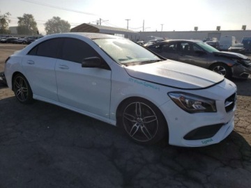 Mercedes CLA C118/X118 2019 Mercedes-Benz CLA 250 2019 2.0L 2.0 Benzyna 221KM, zdjęcie 4