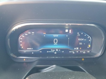 Chevrolet Suburban GMT900 2022 Chevrolet Suburban K1500 Z71 2022 5.3l 5.3 Benzyna 355KM, zdjęcie 9