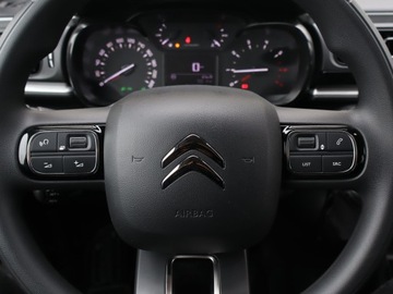 Citroen C3 III Hatchback Facelifting 1.2 PureTech 83KM 2021 Citroen C3 1.2 PureTech, Salon Polska, zdjęcie 13