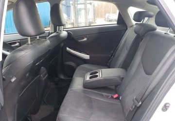 Toyota Prius III 2013 Toyota Prius Plug-In Okazja 1.8 Hybryda Plug-in 100KM, zdjęcie 18