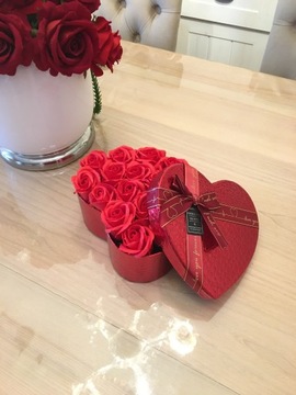 Ароматизированное мыло HEART RED ROSE в ПОДАРОК ​​НА ДЕНЬ СВЯТОГО ВАЛЕНТИНА в коробочке «ЖЕНСКИЙ ДЕНЬ»