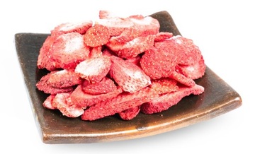 Клубника сублимированная 100г LIO Strawberry Slices