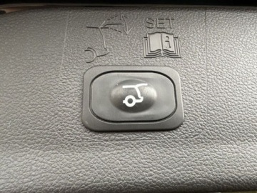 Ford Kuga II SUV Facelifting 1.5 EcoBoost 150KM 2019 Ford Kuga Titanium kamera nawigacja tempomat podgrzewane fotele, zdjęcie 20