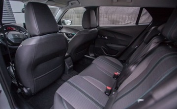 Peugeot 2008 II SUV 1.5 BlueHDi 130KM 2022 Peugeot 2008 1.5 BlueHDi Allure Pack SS EAT8 SalonPL FVat Od Reki Gwarancja, zdjęcie 14