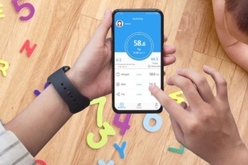 АНАЛИТИЧЕСКИЕ ВЕСЫ ДЛЯ ВАННОЙ С BLUETOOTH ТОНКОЕ УМНОЕ ПРИЛОЖЕНИЕ ДЛЯ Android/iOS