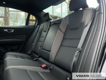 Volvo S60 III Sedan Facelifting 2.0 B5 250KM 2023 Volvo S60 FV23% B5B AWD Ultimate Dark Full-LED HuD, zdjęcie 15