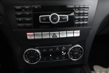 Mercedes Klasa C W204 Limuzyna 2.2 220 CDI BlueEfficiency 170KM 2011 Mercedes C C 220 CDI, 167 KM, Navi, Klima, zdjęcie 15