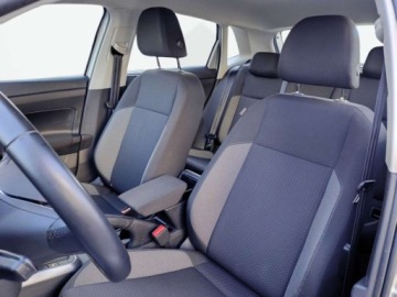 Volkswagen Polo VI Hatchback 5d Facelifting 1.0 TSI 95KM 2022 Volkswagen Polo Kamera Cofania Podgrzewane fotele Salon Polska Benzyna, zdjęcie 10