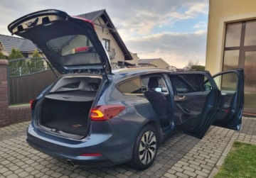 Ford Focus IV Kombi 1.0 EcoBoost 125KM 2019 Ford Focus Ful LED Zadbane Pierwszy wlasciciel Serwis ASO Niski przebieg P, zdjęcie 15