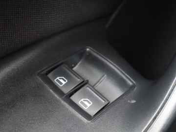 Seat Ibiza IV Hatchback 5d Facelifting 1.0 EcoTSI 110KM 2015 Seat Ibiza 1.0 TSI, Navi, Klima, Klimatronic, zdjęcie 12