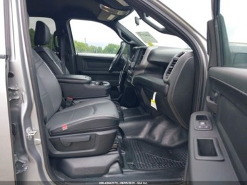 RAM 2500 Tradesman 64 Box 2024 6.4l 6.4 Benzyna 410KM, zdjęcie 9
