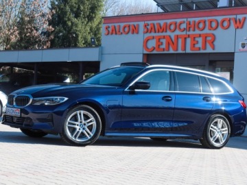 BMW Seria 3 G20-G21 Touring 2.0 330e 292KM 2021 BMW 330 SportLine Lasery HUD Panorama Pamięć ACC Skóra Keyles Webasto Hi-Fi