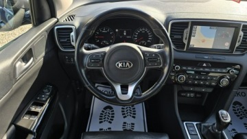 Kia Sportage IV SUV 1.6 GDI 132KM 2017 Kia Sportage skóry, kamera, nagłośnienie JBL, zdjęcie 11