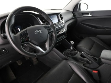 Hyundai Tucson III SUV 1.6 T-GDI 177KM 2015 Hyundai Tucson Premium 4x4 177KM skóra panorama, zdjęcie 13