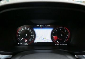 Volvo V60 I Kombi Facelifting 2.0 D3 DRIVE-E 150KM 2018 Volvo V60 Volvo V60 D3 Momentum 2.0 Diesel 150KM, zdjęcie 31