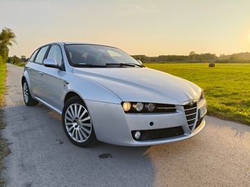 Alfa Romeo 159 Sportwagon 2.4 JTDM 20v 200KM 2006