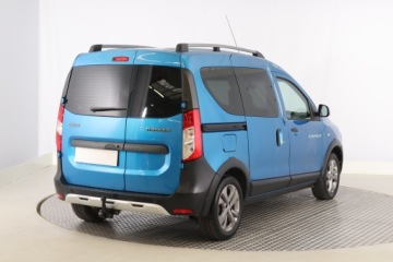 Dacia Dokker Mikrovan TCe 115KM 2016 Dacia Dokker 1.2 TCe, Navi, Klima, Tempomat, zdjęcie 4