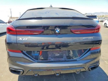 BMW X6 G06 2022 BMW X6 Xdrive40i 2022 3.0 Benzyna 335KM, zdjęcie 2