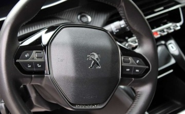 Peugeot 2008 II SUV 1.2 PureTech 100KM 2022 Peugeot 2008 Wyposazony Jak Nowy Tylko 49 tys km 1.2 Benzyna 100KM, zdjęcie 21