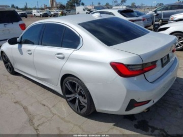 BMW Seria 3 G20-G21 2021 BMW Seria 3 330i 2021 2.0 Benzyna 255KM, zdjęcie 3