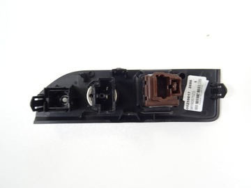 TOYOTA PROACE II PANEL PRZEŁĄCZNIKÓW GNIAZDO 12V JACK AUX AIRBAG 98160575ZD