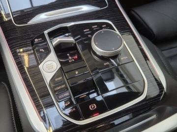 BMW X5 G05 SUV Facelifting 3.0 30d 298KM 2026 BMW X5 xDrive30d Sport Suv 3.0 (298KM) 2026, zdjęcie 13