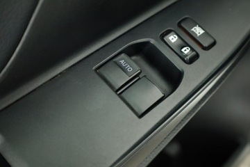 Toyota Yaris III Hatchback 5d Facelifting 2017 1.5 Dual VVT-iE 111KM 2017 Toyota Yaris 1.5 Dual VVT-i, Salon Polska, zdjęcie 17