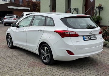 Hyundai i30 II Wagon Facelifting 1.6 GDI 135KM 2016 Hyundai i30 LIFT 1.6GDI Climatronic PDC Led Bezwypadkowy SERWIS 1.6, zdjęcie 3
