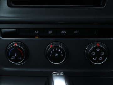 Volkswagen Golf VII Variant 1.6 TDI CR DPF BlueMotion Technology 105KM 2014 VW Golf 1.6 TDI, Salon Polska, Serwis ASO, zdjęcie 13