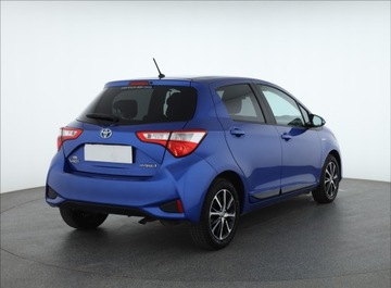 Toyota Yaris III Hatchback 5d Facelifting 2017 1.5 Hybrid 100KM 2018 Toyota Yaris 1.5 Hybrid, Salon Polska, Serwis ASO, zdjęcie 4