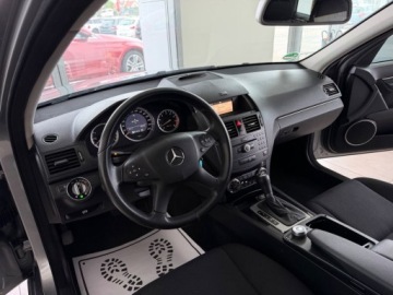 Mercedes Klasa C W204 2008 Mercedes-Benz Klasa C 1.8 Benzyna 156KM, zdjęcie 23
