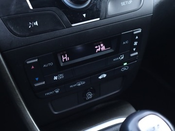 Honda Civic IX Hatchback 5d 1.4 i-VTEC 100KM 2012 Honda Civic 1.4 i-VTEC, Klima, Klimatronic, zdjęcie 15