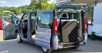 Opel Vivaro A 2008 Opel Vivaro 2,0 16V Benzyna 116KM Klima Rampa Dla Niepelnosprawnych 2.0, zdjęcie 21