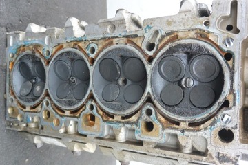 AUDI Q7 VW TOUAREG A8 HLAVA LEVÝ PRAVÁ BAR 4.2 FSI