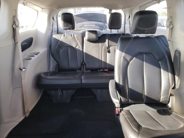 Chrysler Voyager V 2021 Chrysler Voyager LXI 2021 3.6l 3.6 Benzyna 287KM, zdjęcie 10