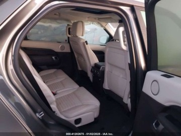 Land Rover Discovery V Terenowy 3.0 Si6 340KM 2019 Land Rover Discovery 2019r., HSE Luxury, od ubezpieczalni 3.0 Benzyna 340KM, zdjęcie 9