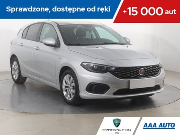 Fiat Tipo II Hatchback 1.4 95KM 2017 Fiat Tipo 1.4 16V, Salon Polska, 1. Właściciel