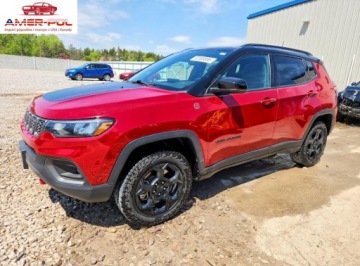 Jeep Compass II 2024 Jeep Compass Trailhawk 2024 2.0 Benzyna 200KM