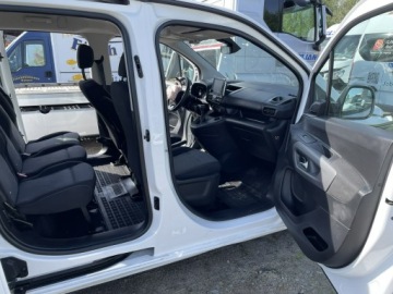 Toyota 2021 Toyota Proace City Verso Long 1.5 D-4D Business, zdjęcie 9