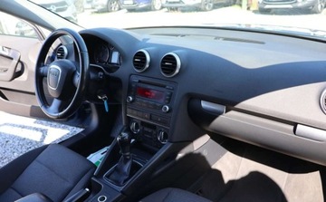 Audi A3 8P Hatchback 3d 2.0 TDI CR 140KM 2009 Audi A3 Sportback Czujniki parkowania , Klimatyzacja, Alu felgi , GWARANCJA, zdjęcie 10