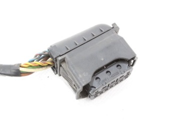 WTYCZKA KOSTKA LAMPY PRZÓD BMW F01 F06 F07 F10 F12