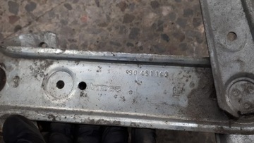 90451143 ZVEDÁK OKNO LEVÝ PŘEDNÍ OPEL ASTRA G II