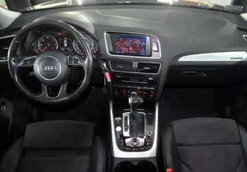 Audi Q5 I SUV Facelifting 3.0 TDI 245KM 2013 Audi Q5 3.0 TDI 245 KM _ Nawigacja _ Alu 19 _ Quattro 3.0 Diesel 245KM, zdjęcie 6